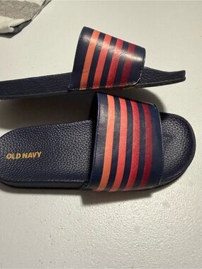 Old Navy Navy Slides with Coral-Red Stripes